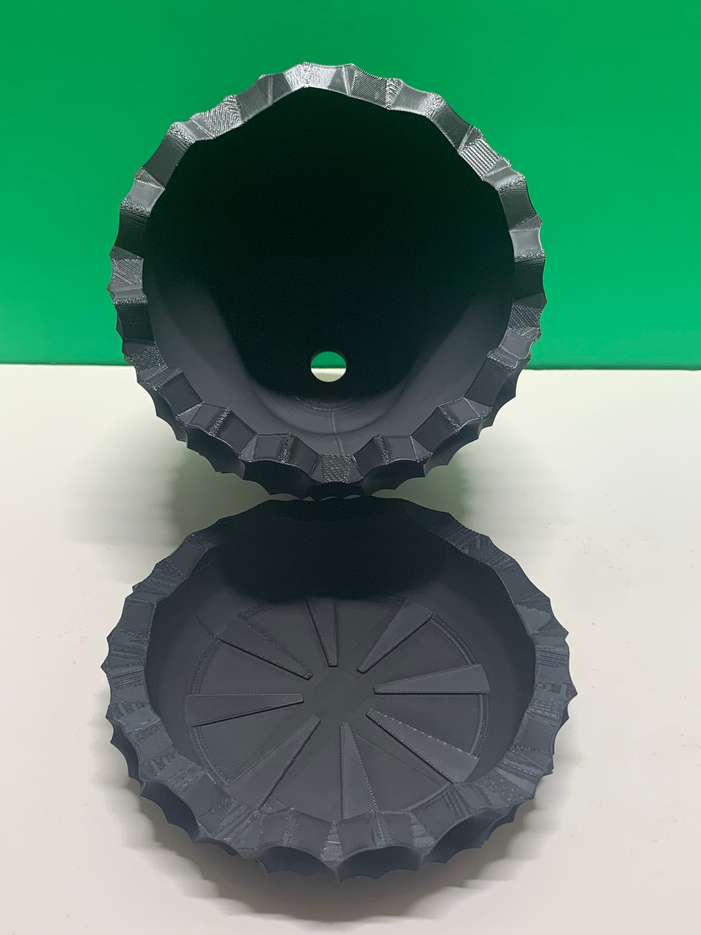 Bane Planter Pot