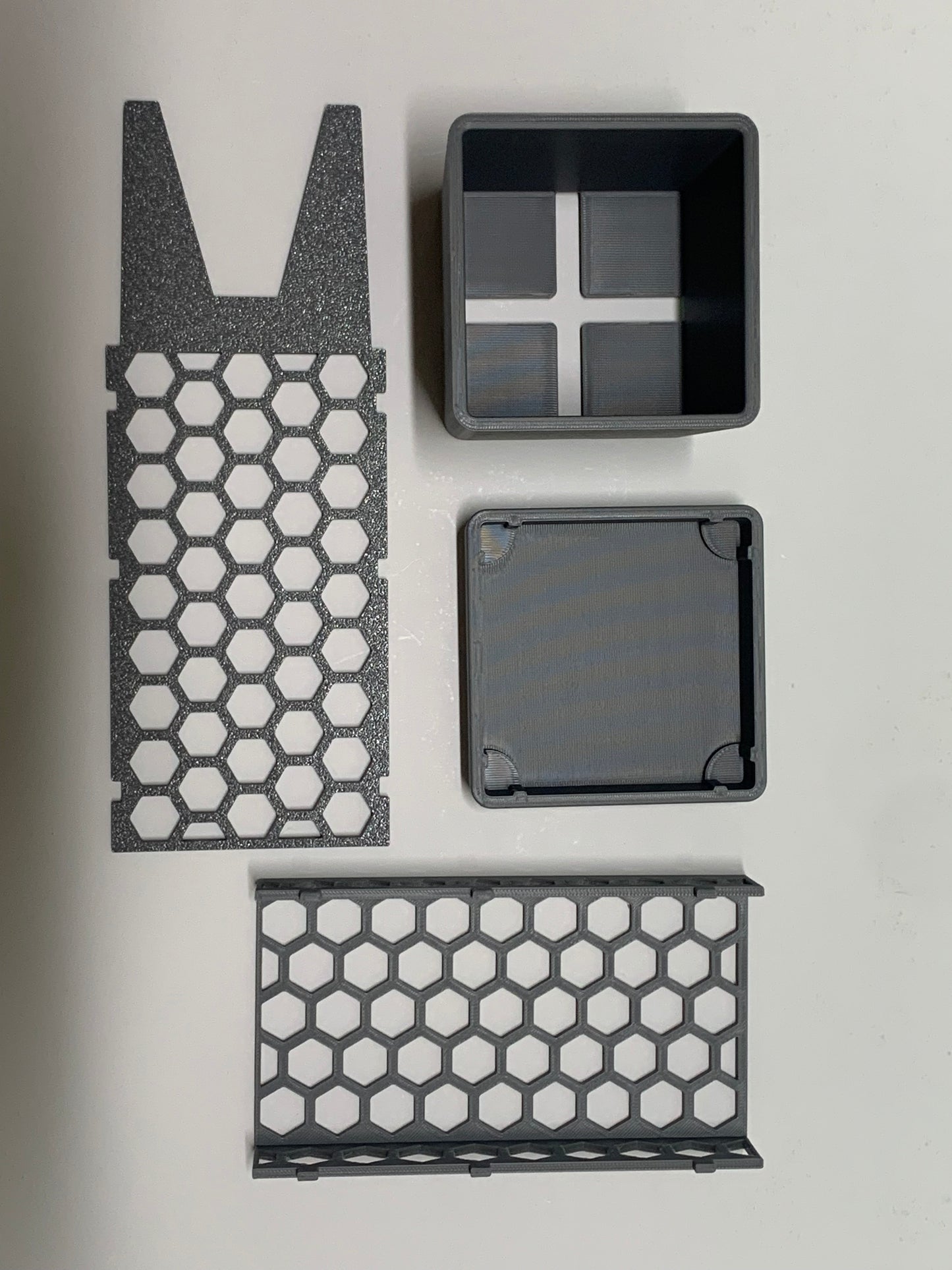 Propbox with Moss Pole