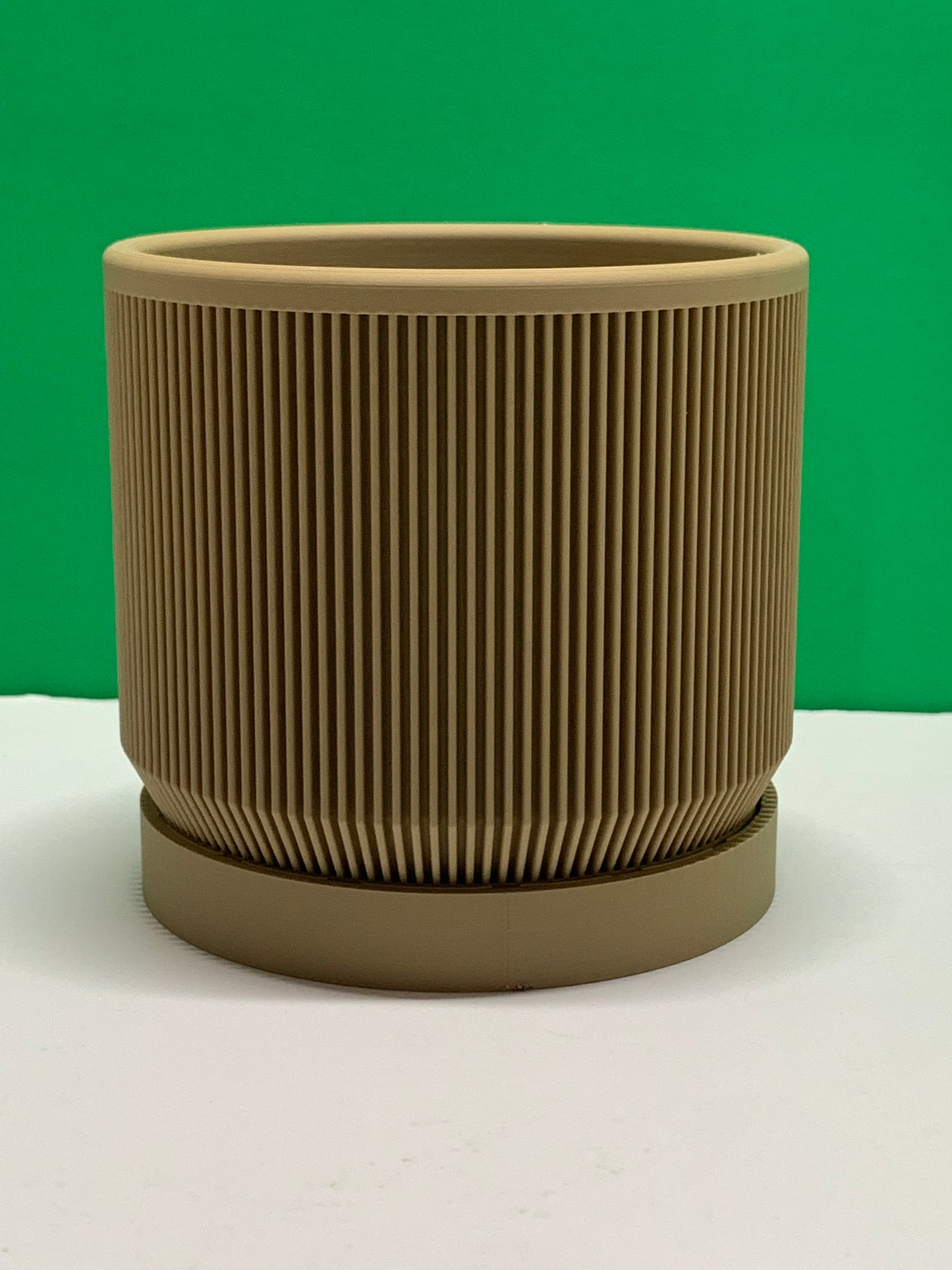 Mid Century Modern Ribbed Planter with Drip Tray