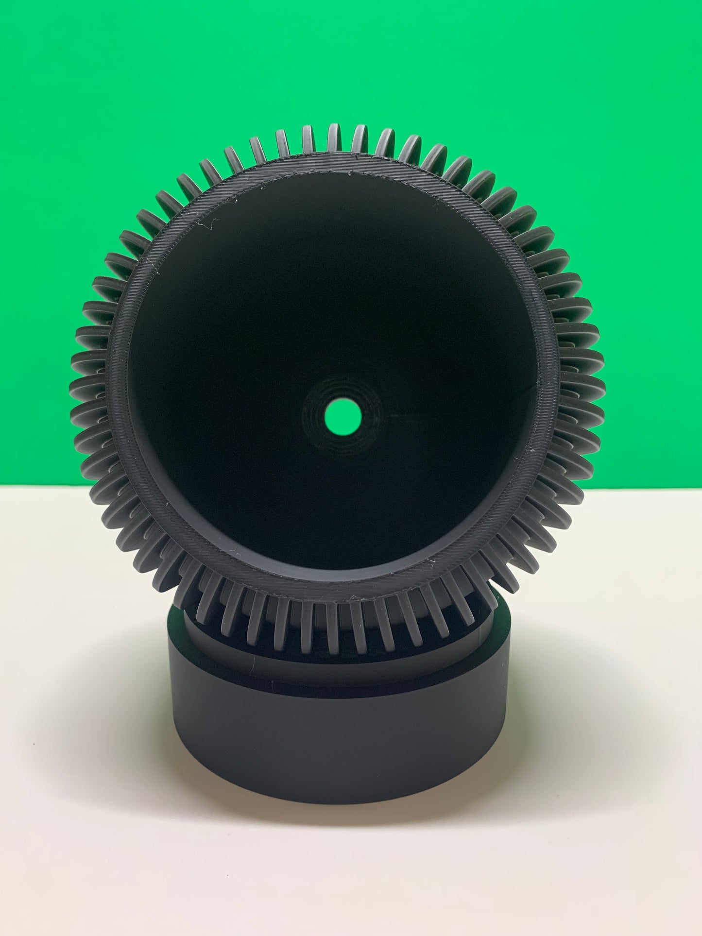 Yuso Planter Pot
