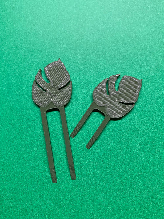 Monstera Leaf Plant Pins