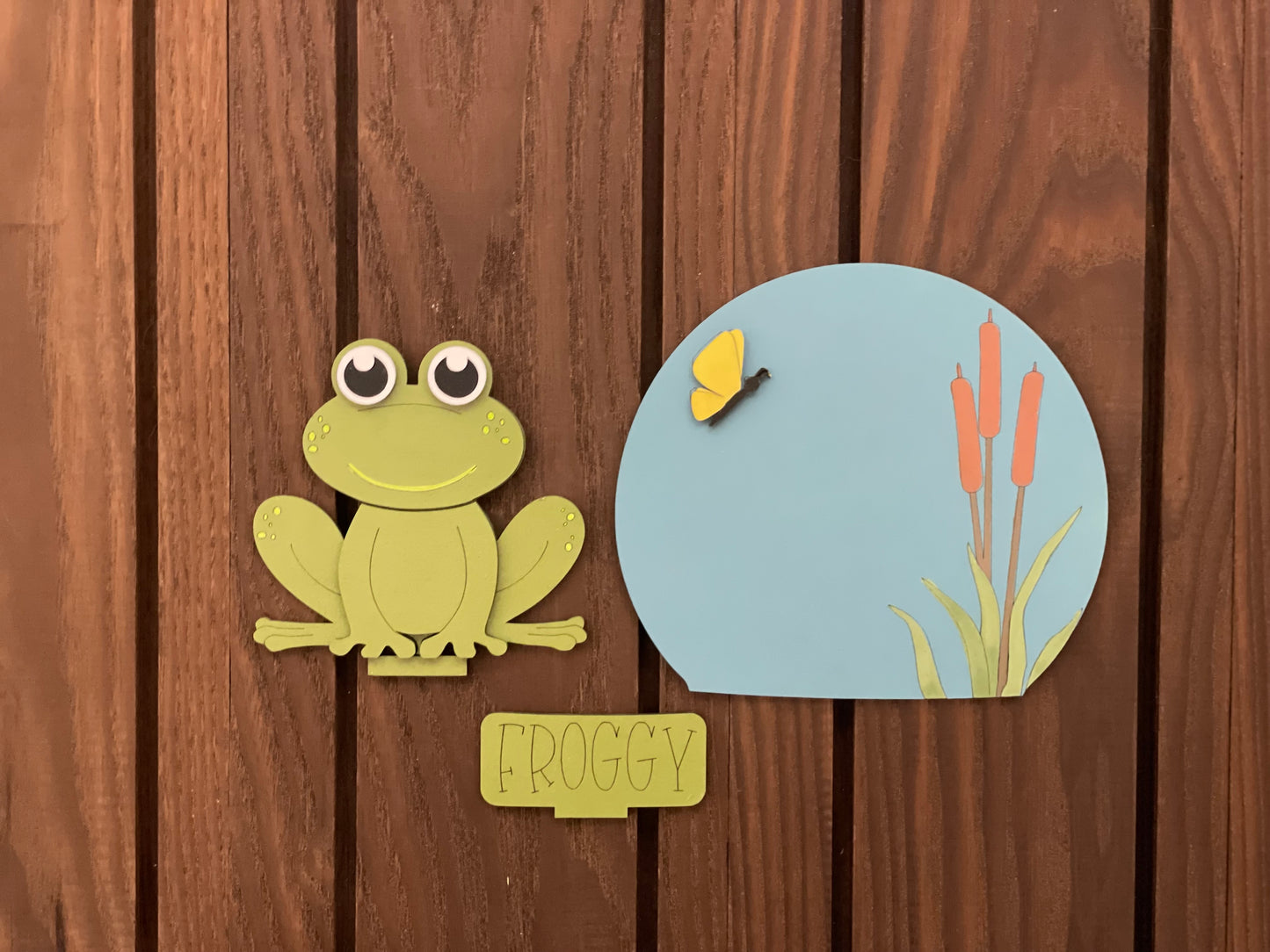 Frog for the Interchangeable Snow Globe