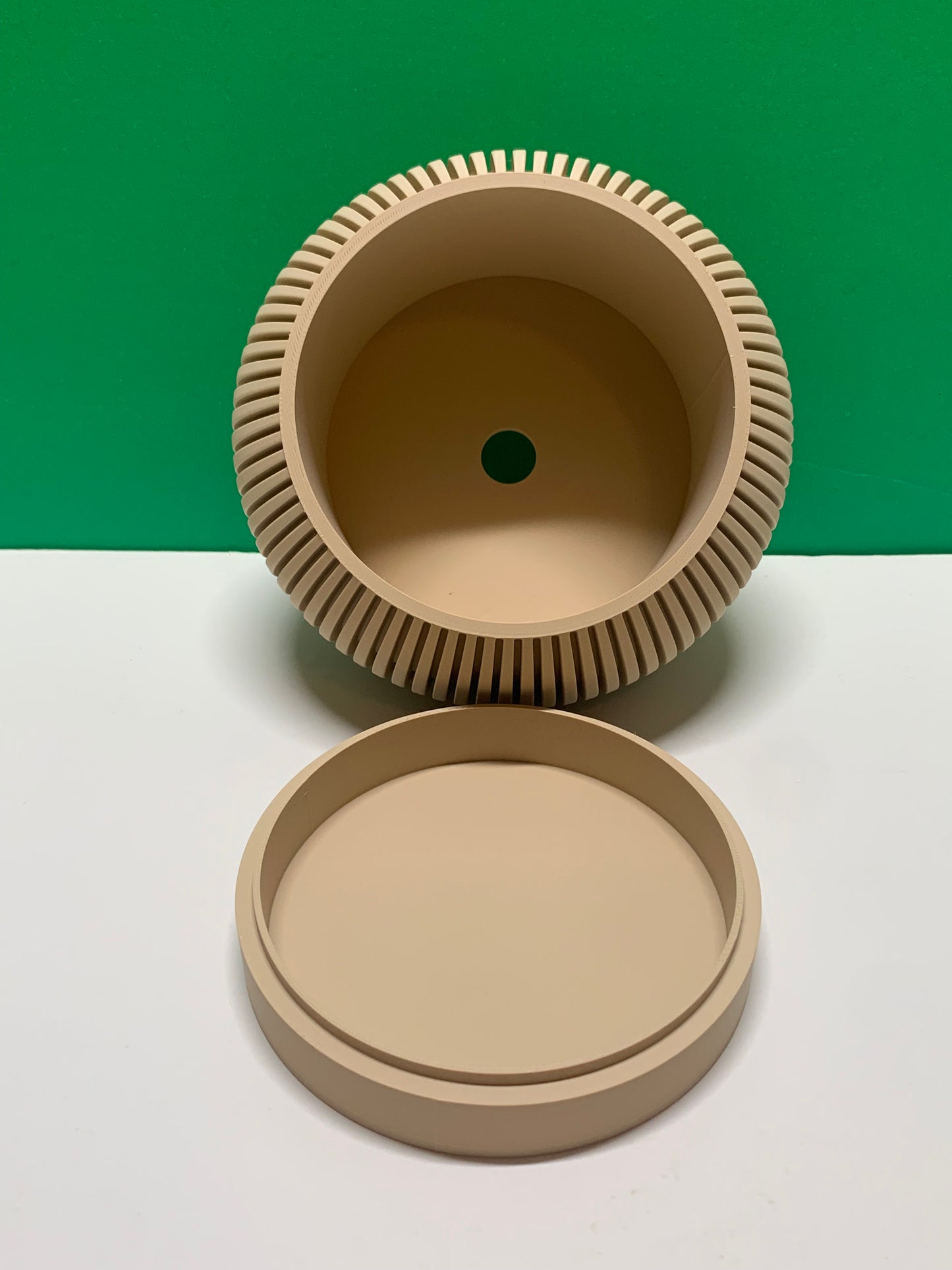Torme Planter Pot