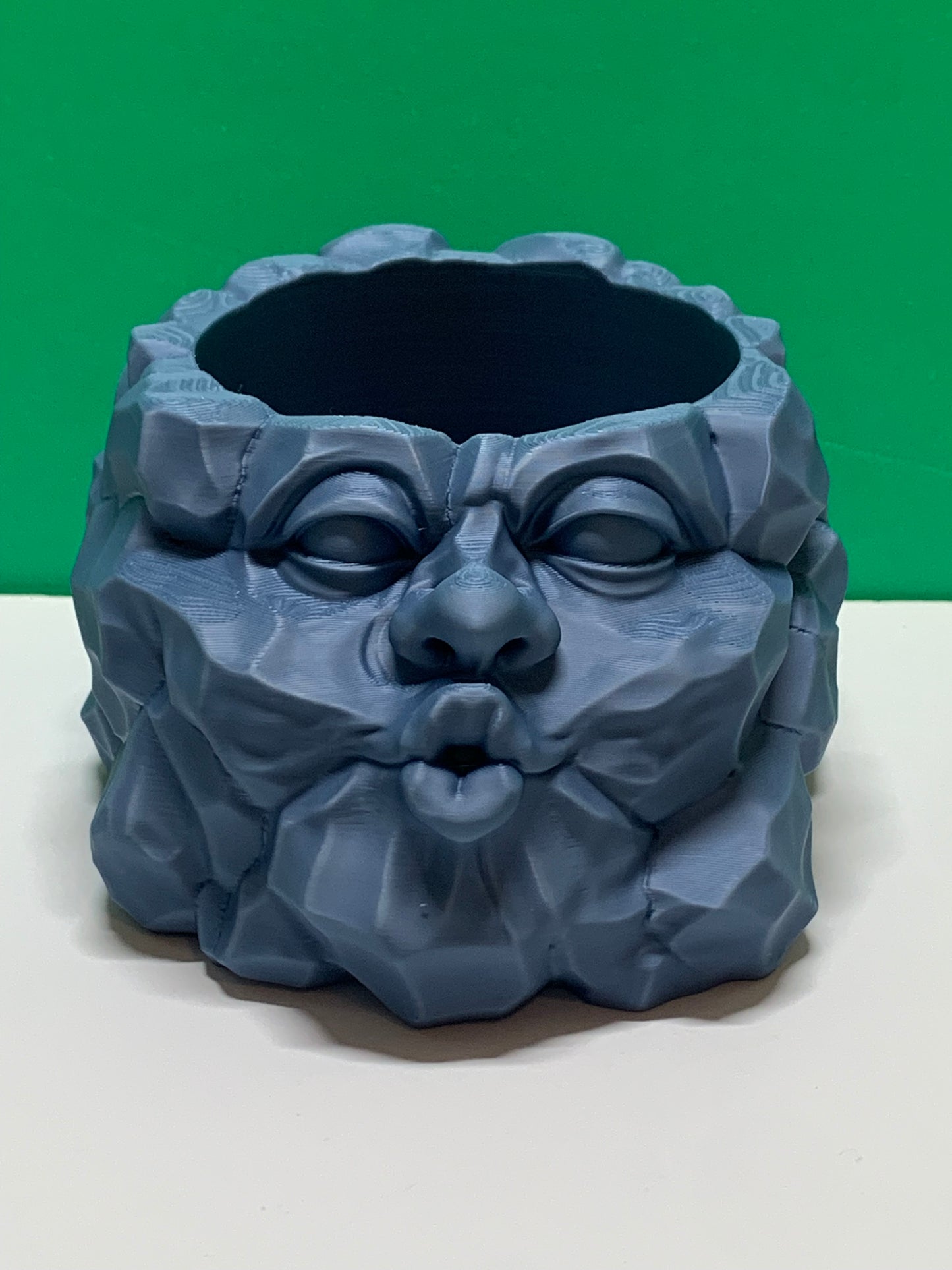 Kissing Stone Planter