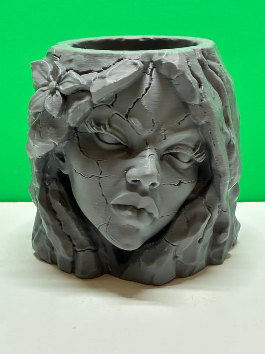 Lady Stone Planter