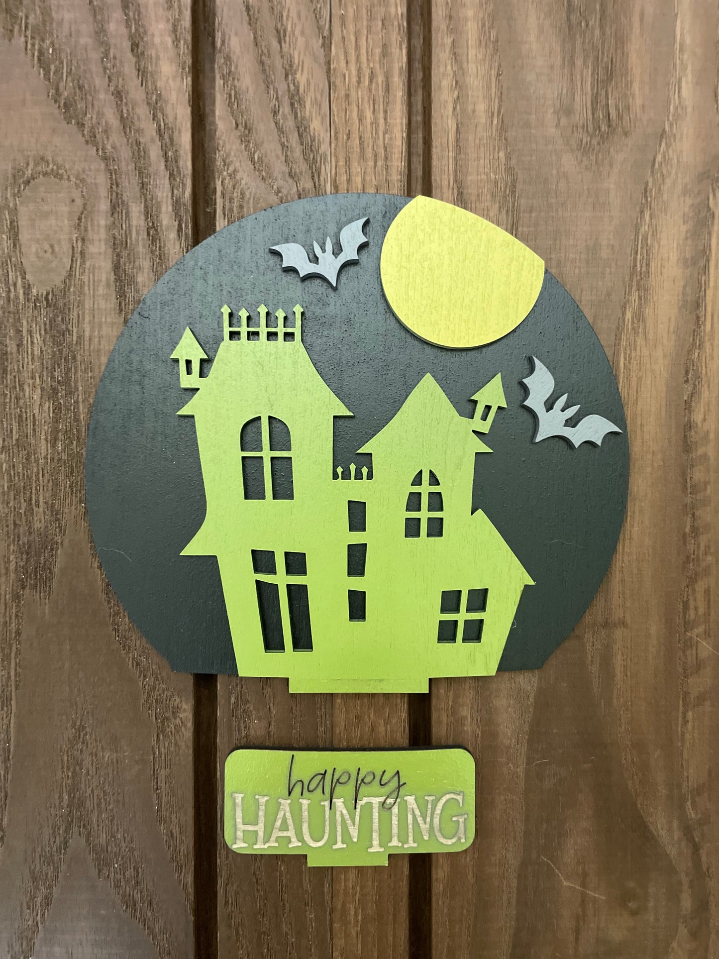 Halloween Haunted House for the Interchangeable Snow Globe