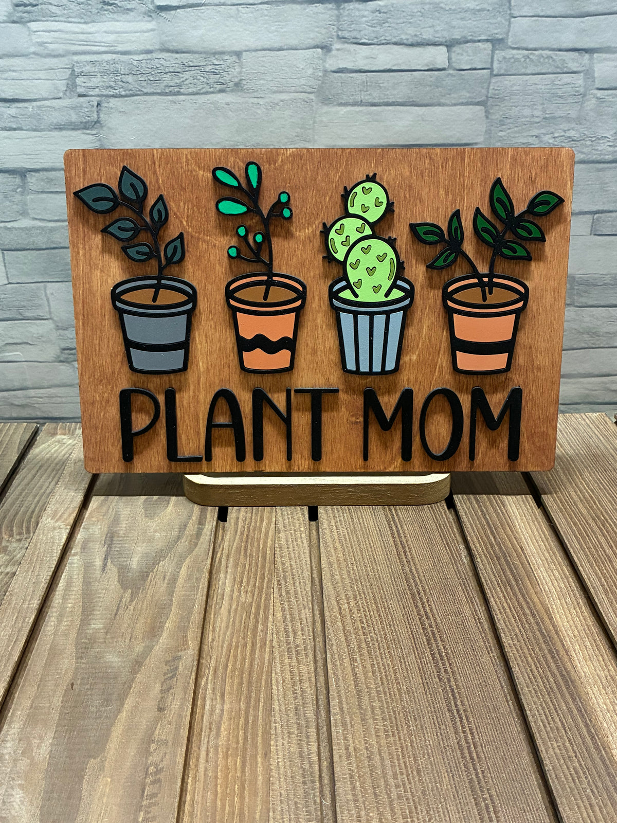 Plant Mom - Wood Wall Door Sign