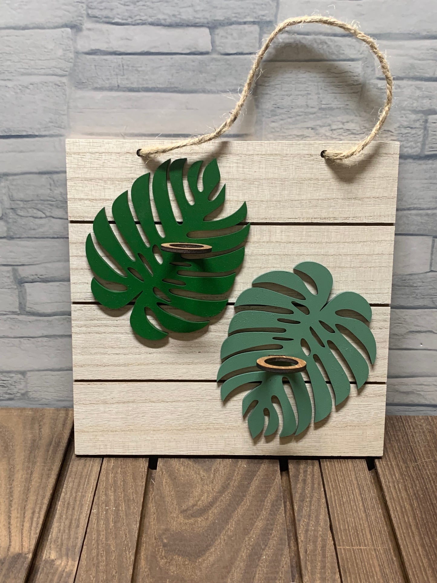 Wall Hanging Propagation