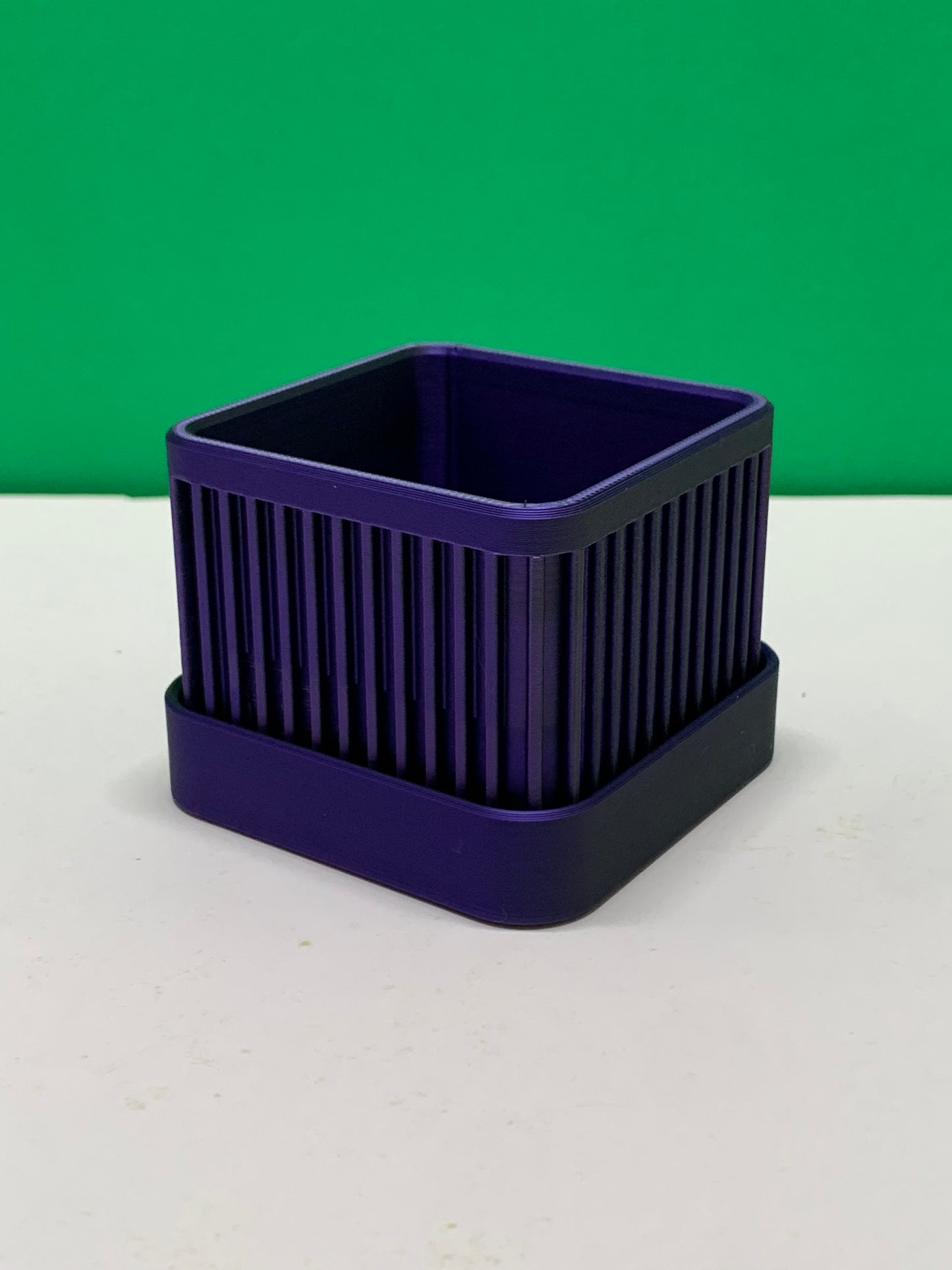 Small Square Ribbed Planter with Drip Plate