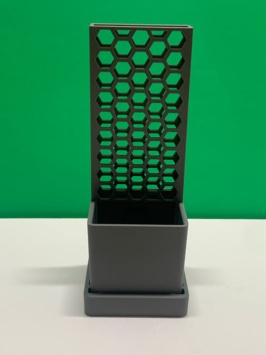 Propbox with Moss Pole